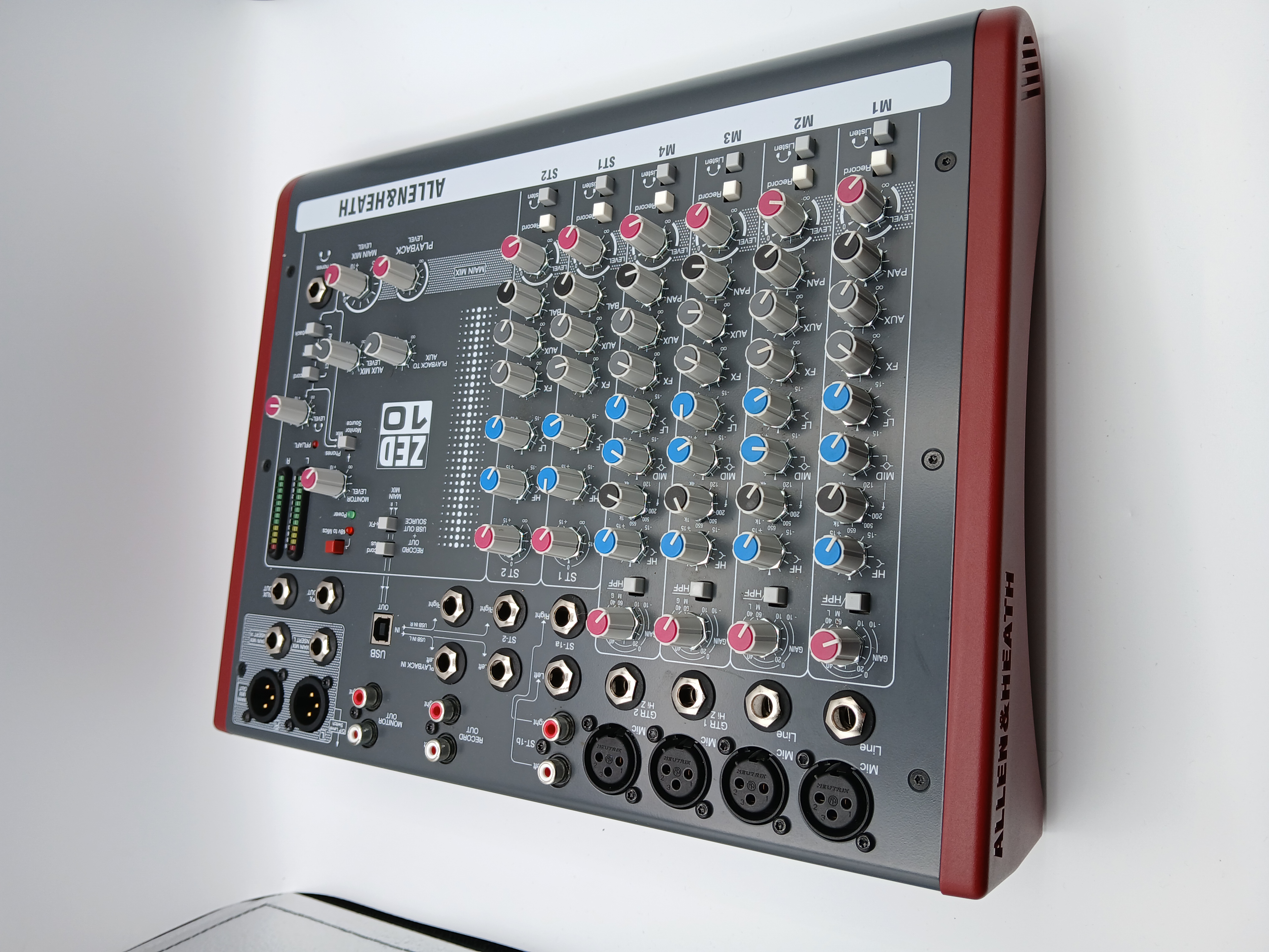 Pre-owned Allen & Heath ZED-10 Analogue Mixer - Own4Less